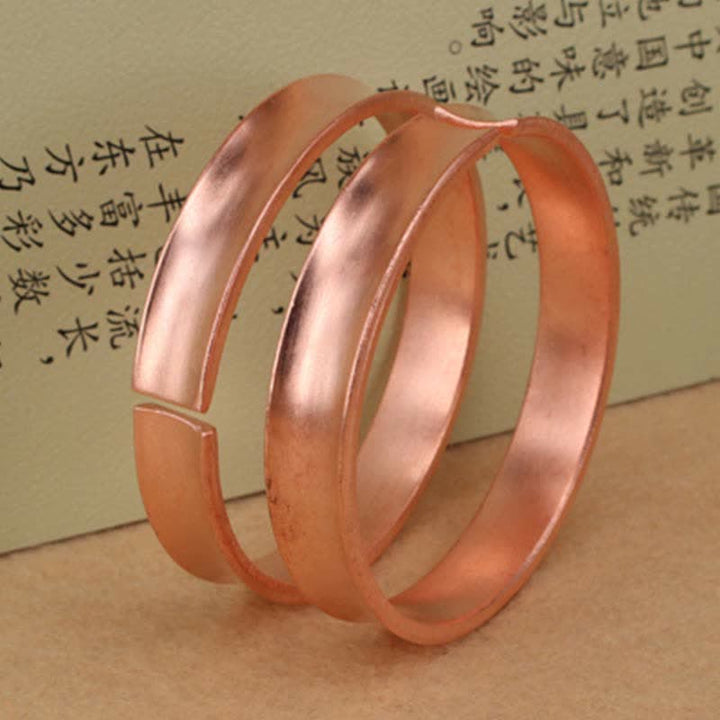 Bracelet manchette porte-bonheur en cuivre