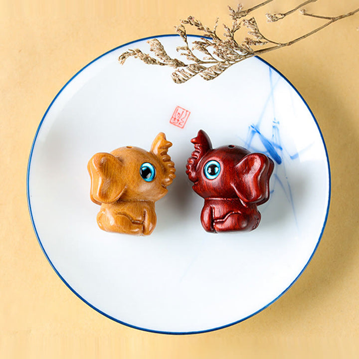 Buddha Stones Bois de santal Petite feuille Bois de santal rouge Bois de santal vert Mini éléphant porte-bonheur sculpté Décoration de protection - image 26