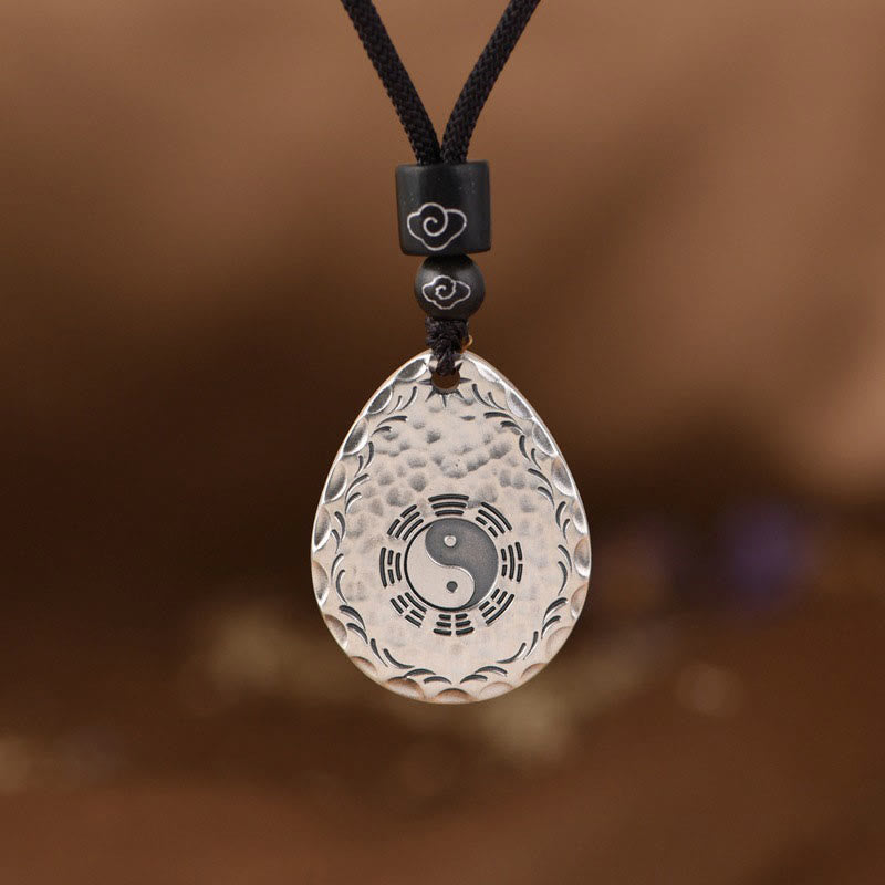 Collier pendentif en argent sterling 999 vintage avec Buddha Stones Yin Yang Bagua en forme de goutte d'eau - Argent sterling 999 - image 1