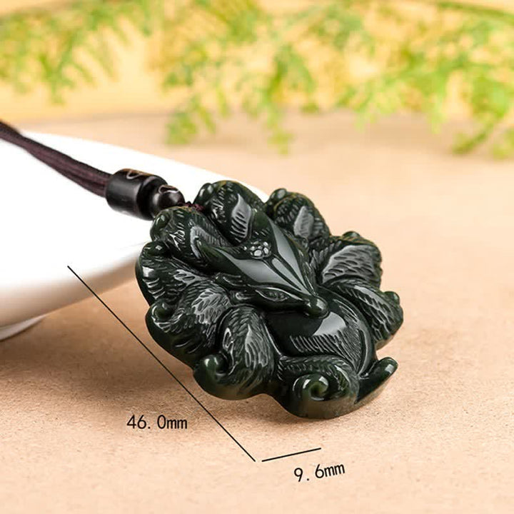 Collier pendentif porte-bonheur en jade cyan Hetian à neuf queues