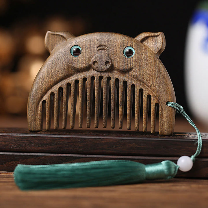 Mini peigne portable en bois de santal vert avec symbole du zodiaque chinois - Bois de Chacate Preto - Cochon - image 18