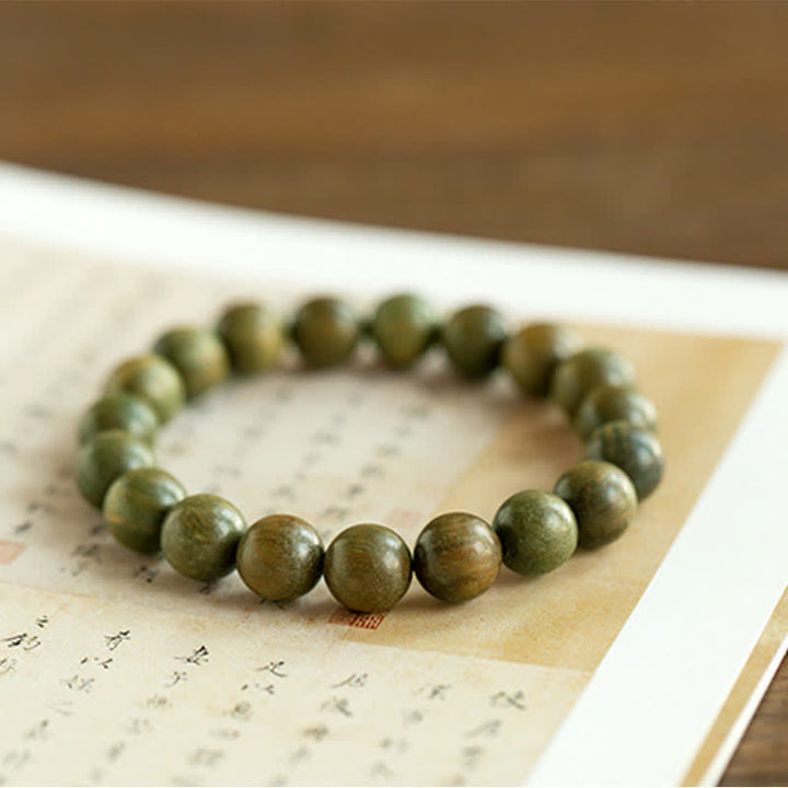 Bracelet Tibétain apaisant en bois de santal vert