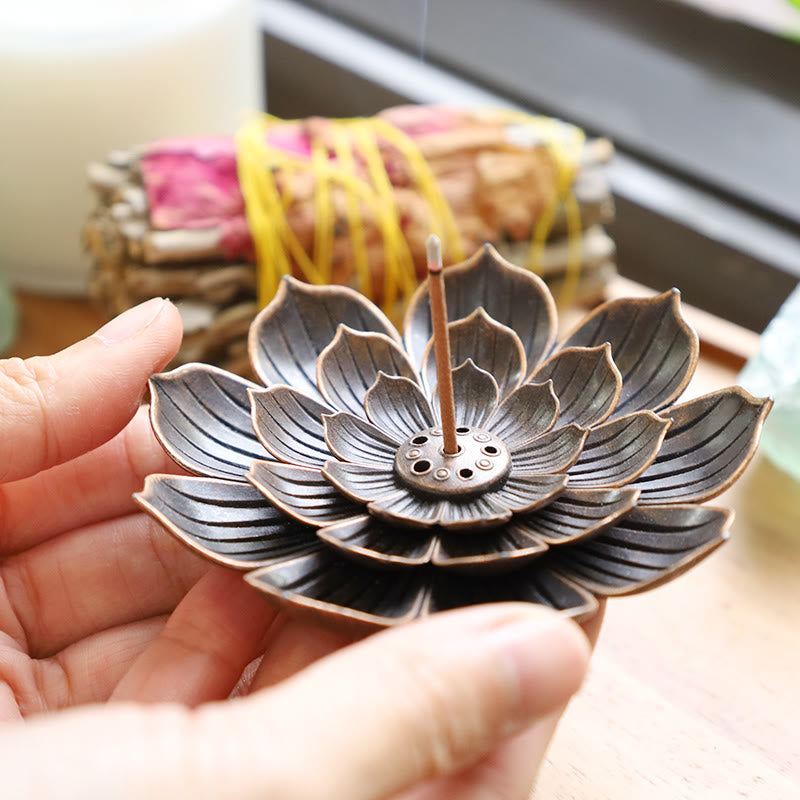 Brûleur d'encens créatif à six trous en forme de lotus Buddha Stones