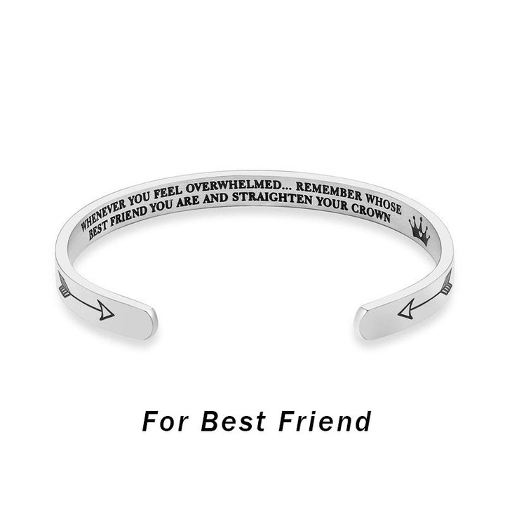 Bracelets inspirants en Buddha Stones Cadeau personnalisé pour elle Lui Mantra gravé Bracelet manchette Bijoux couronne