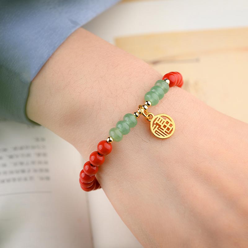 Collier porte-bonheur tibétain en aventurine verte et cinabre avec Buddha Stones