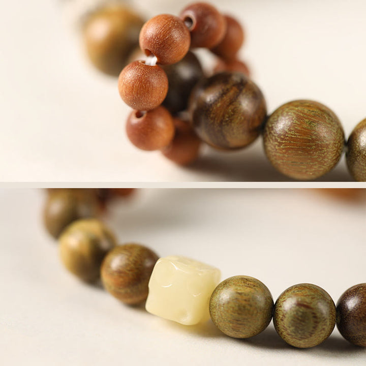Bracelet apaisant pour chat en bois de santal vert et Buddha Stones - image 5