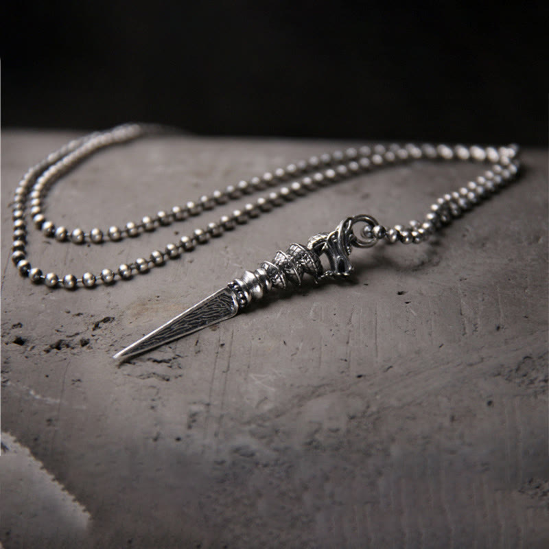Collier pendentif de protection Dorje Vajra en argent sterling 925 Buddha Stones et motif de l'année du dragon