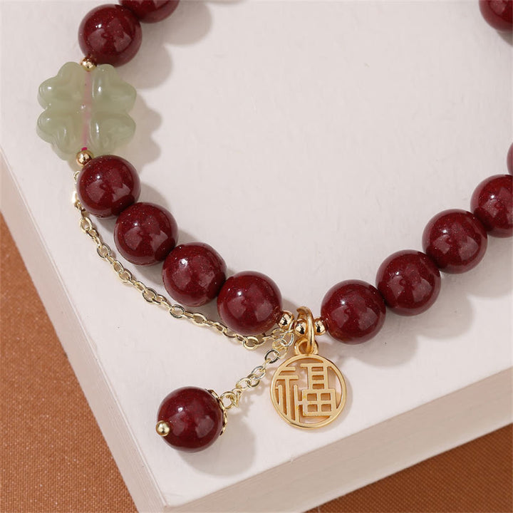 Bracelet de bénédiction porte-bonheur en jade Hetian avec trèfle à quatre feuilles et Buddha Stones