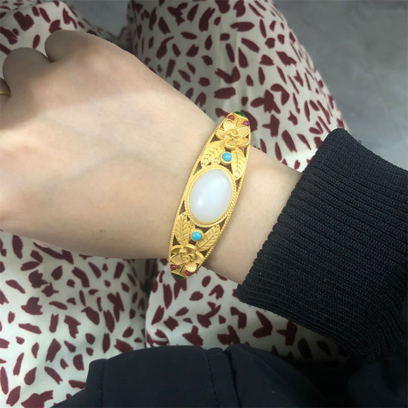 Bracelet jonc porte-bonheur en Buddha Stones, jade cyan, jade blanc, fleur, feuille