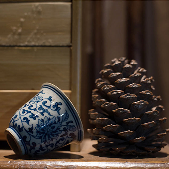 Buddha Stones Jingdezhen Porcelaine Bleue et Blanche Peinte à la Main Fleur de Lotus Tasse à Thé en Céramique Tasses à Thé Kung Fu
