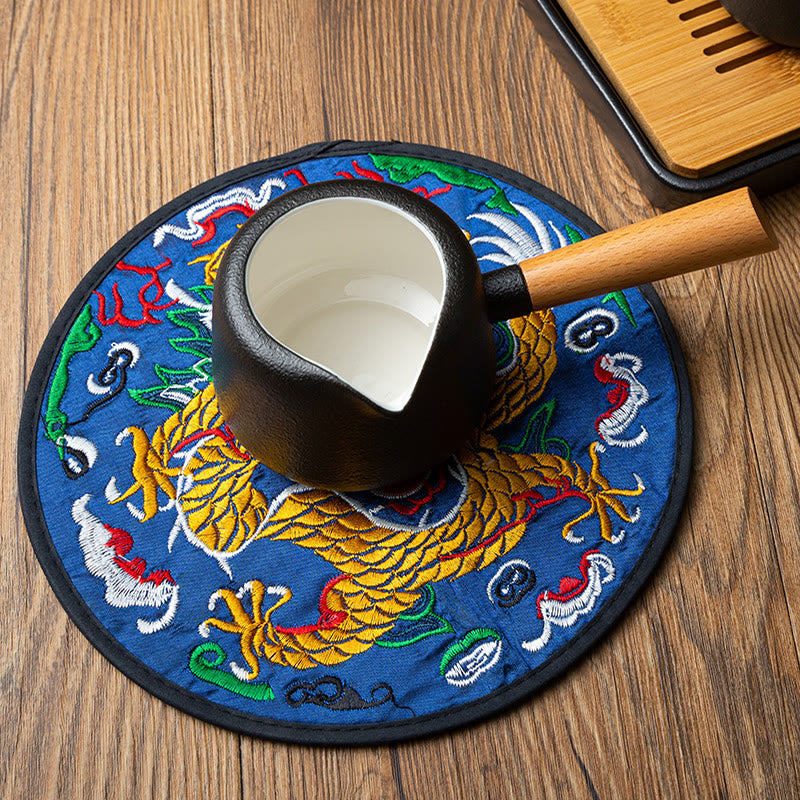 Dessous de verre brodé Buddha Stones Dragon pour tasse à thé, dessous de verre pour tasse à thé Kung Fu