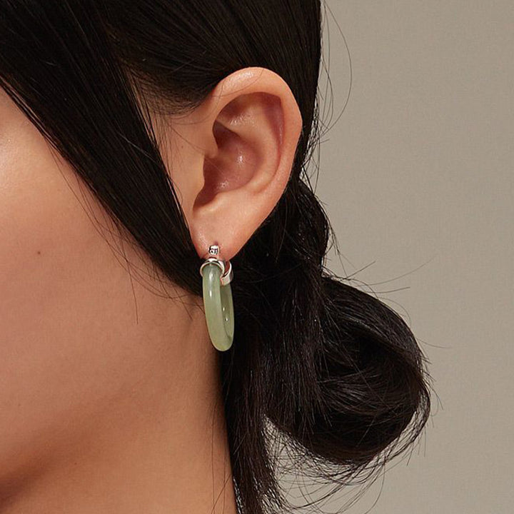 Boucles d'oreilles de prospérité en jade blanc et pierres de Buddha Stones