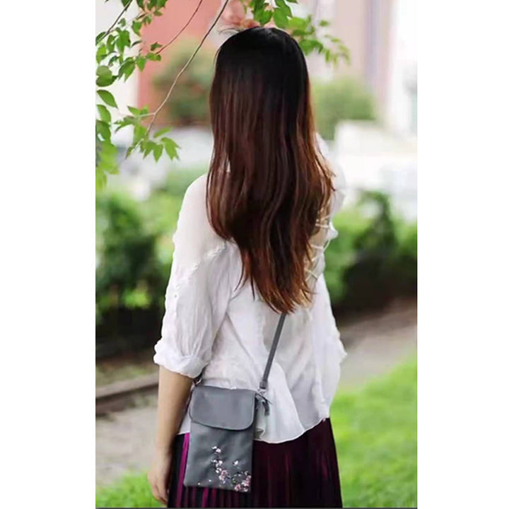 Sac à bandoulière en Buddha Stones imperméable brodé à la main avec fleurs de lotus