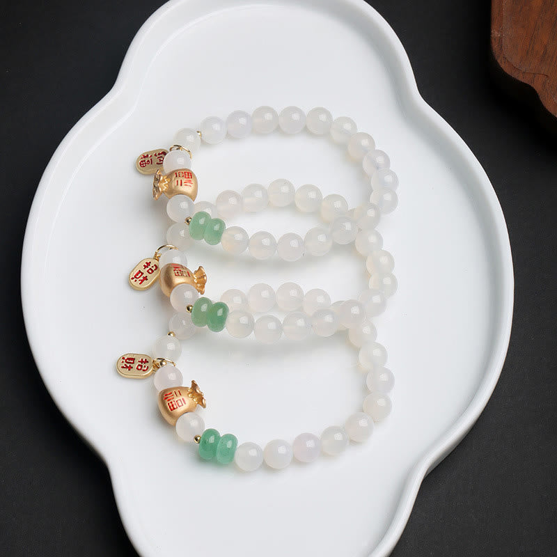 Buddha Stones Agate blanche naturelle Agate rouge Sac d'argent Caractère Fu Trèfle à quatre feuilles Bracelet de protection