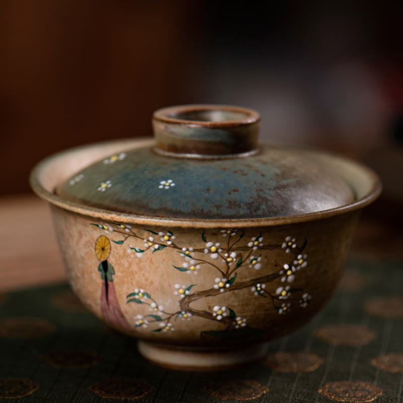 Buddha Stones Jingdezhen peintes à la main en porcelaine au four Ru Hanfu Girl Flower Ceramic Gaiwan Sancai Teacup Kung Fu Tea Cup And Saucer With Lid
