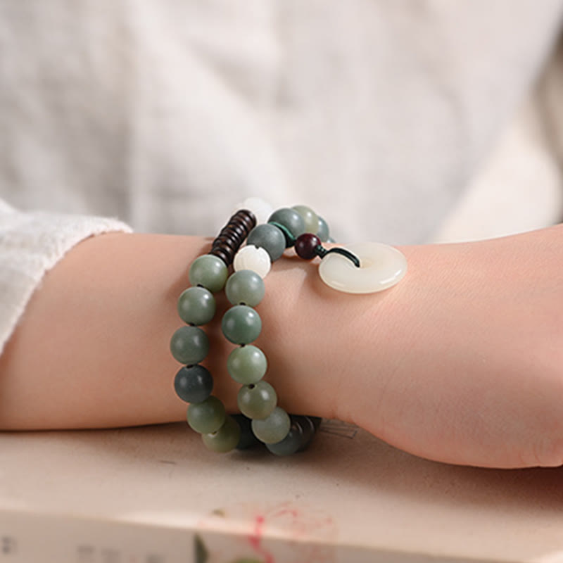 Bracelet double tour en jade et pierre de Buddha Stones avec boucle de paix et sagesse