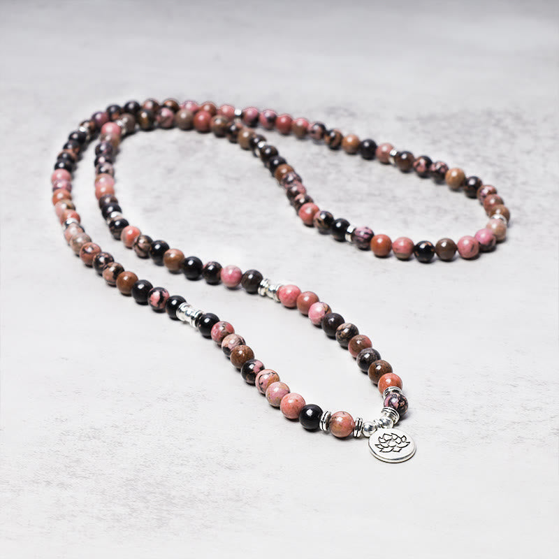 Bracelet Mala 108 Buddha Stones en rhodonite et lotus avec énergie de compassion