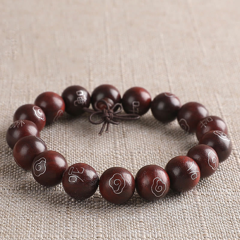 Bracelet de protection en argent sterling 925 avec petites feuilles incrustées de Buddha Stones en bois de santal rouge Om Mani Padme Hum et nuages de bon augure