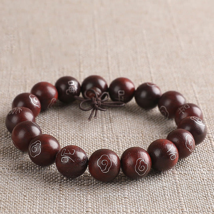 Bracelet de protection en argent sterling 925 avec petites feuilles incrustées de Buddha Stones en bois de santal rouge Om Mani Padme Hum et nuages de bon augure