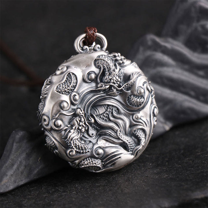 Collier de protection Buddha Stones en argent 999 Neuf dragons jouant avec une perle Pendentif de protection de la chance