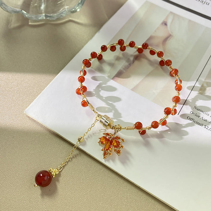 Bracelet porte-bonheur en forme de feuille d'érable rouge Buddha Stones