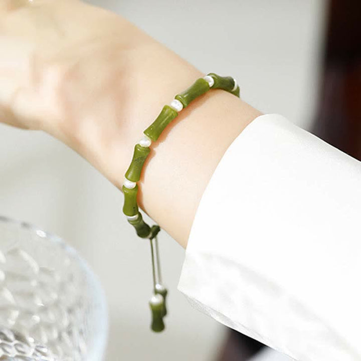 Bracelet en Buddha Stones avec motif bambou et péridot naturel
