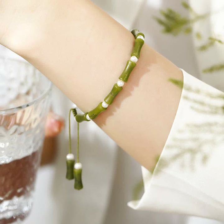 Bracelet en Buddha Stones avec motif bambou et péridot naturel
