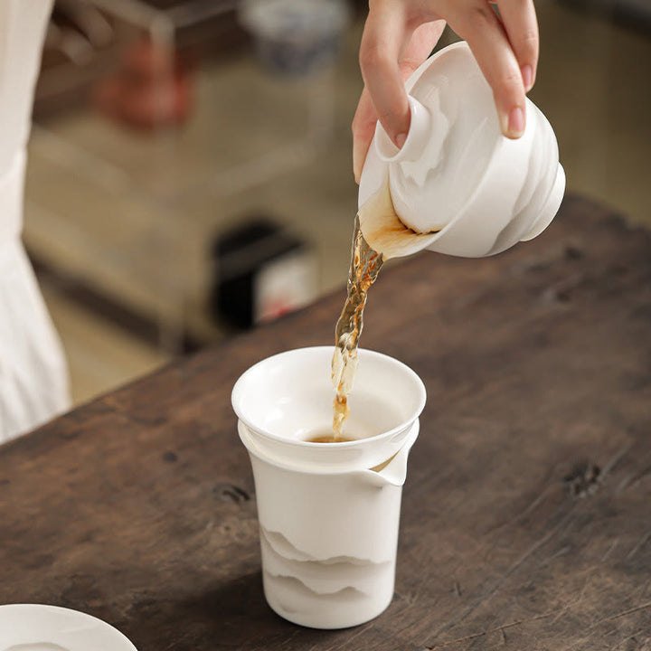 Buddha Stones Peinture à l'encre vintage Montagne Porcelaine blanche Céramique Gaiwan Sancai Tasse à thé Kung Fu Tasse à thé et soucoupe avec couvercle Ustensile à thé Théière