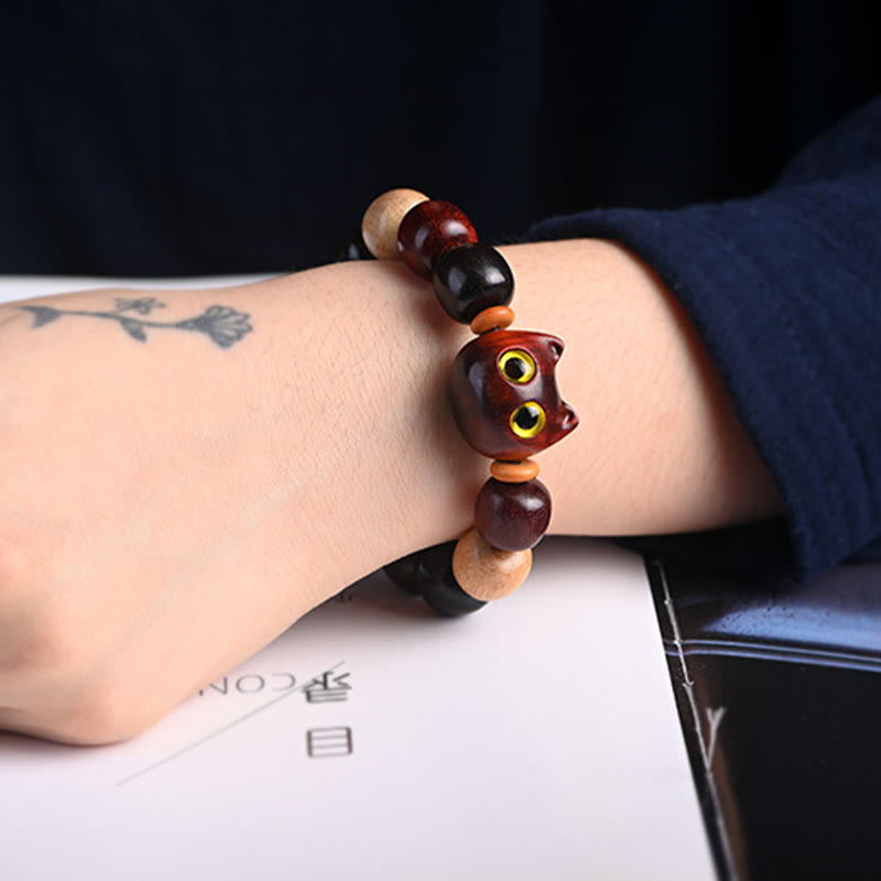 Bracelet de protection gravé en bois de santal rouge et ébène avec petites feuilles de Buddha Stones et chat mignon - image 16