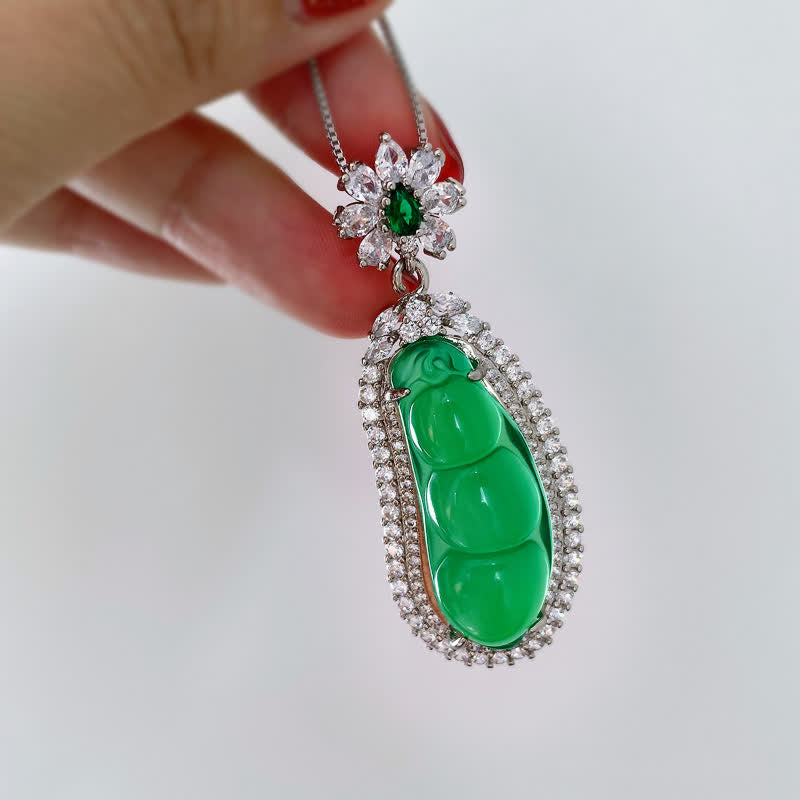 Collier pendentif porte-bonheur en jade cyan Fortune Bean