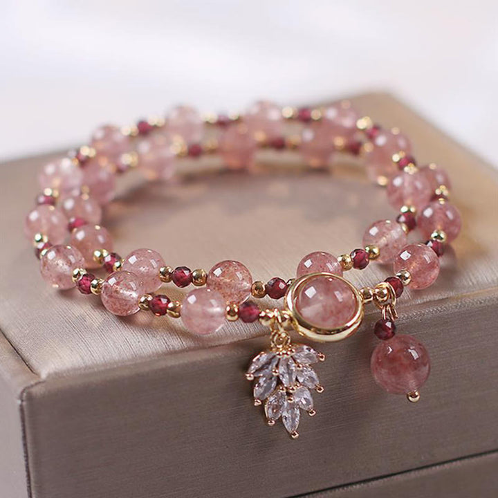 Bracelet double tour avec breloque en feuille d'érable et quartz fraise naturel Buddha Stones