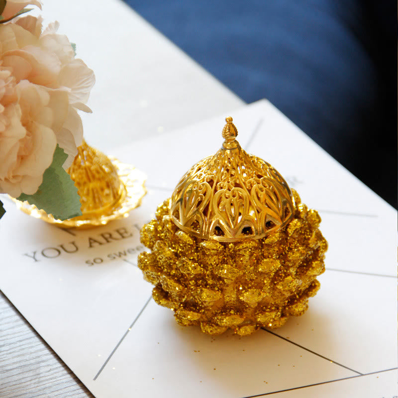 Mini brûleur d'encens à motif de pomme de pin doré pour rituels spirituels, décoration de table pour la maison