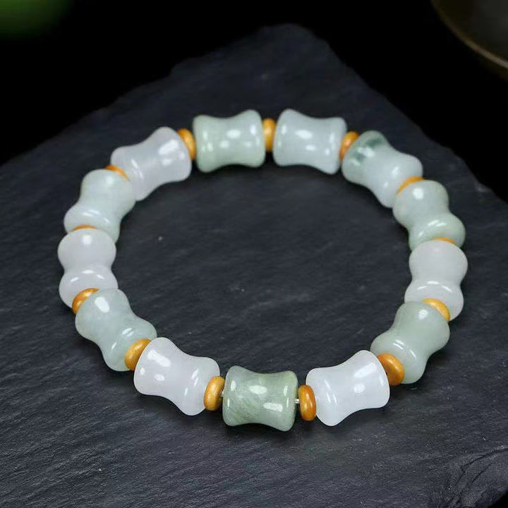 Bracelet porte-bonheur en jade et coquille de noix de coco Buddha Stones et motif bambou