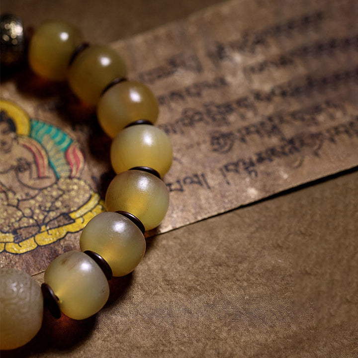 Bracelet de bon augure tibétain en corne de mouton fait main avec Buddha Stones Om Mani Padme Hum