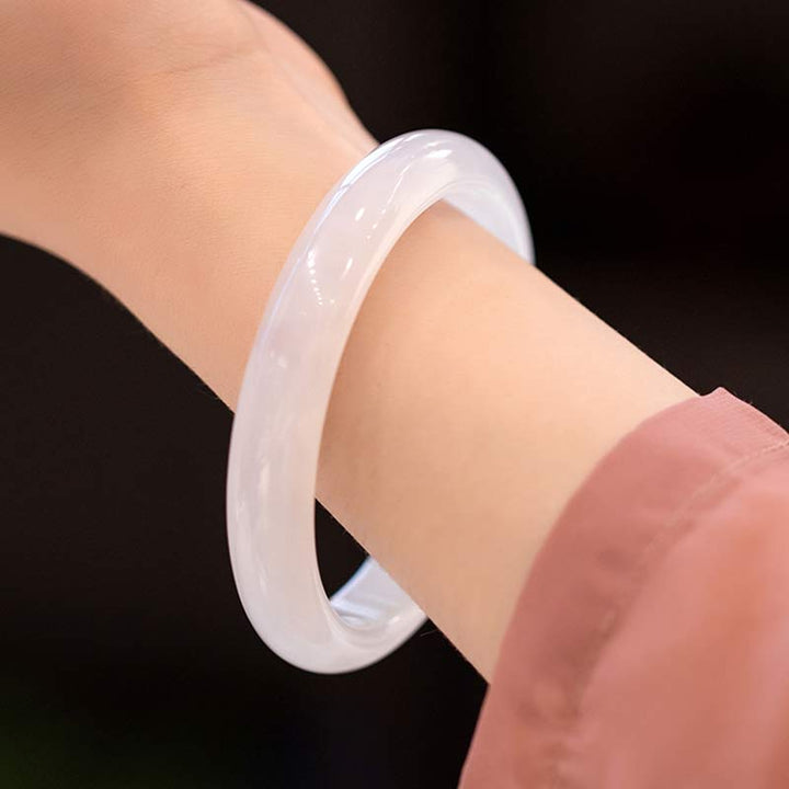 Bracelet jonc harmonieux en Buddha Stones en calcédoine naturelle - Blanc - 64 mm - image 0