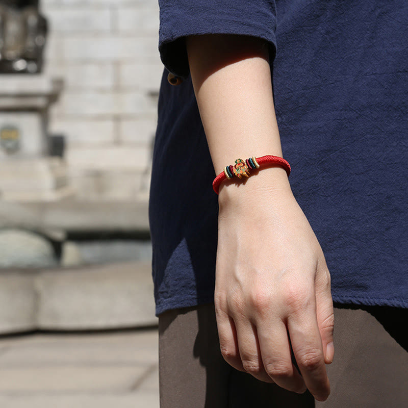 Bracelet tressé rouge en argent sterling 925 fait main avec Buddha Stones Année du Dragon, joli signe du zodiaque chinois