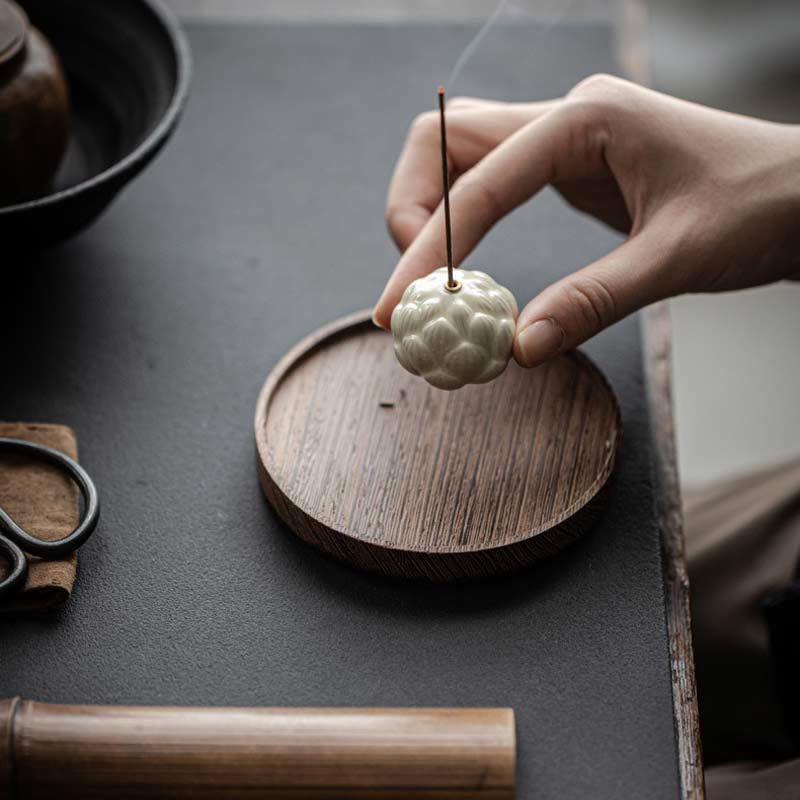 Brûleur d'encens en céramique en forme de mini Buddha Stones