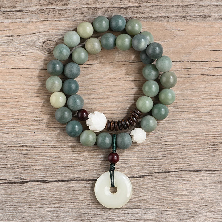 Bracelet double tour en jade et pierre de Buddha Stones avec boucle de paix et sagesse