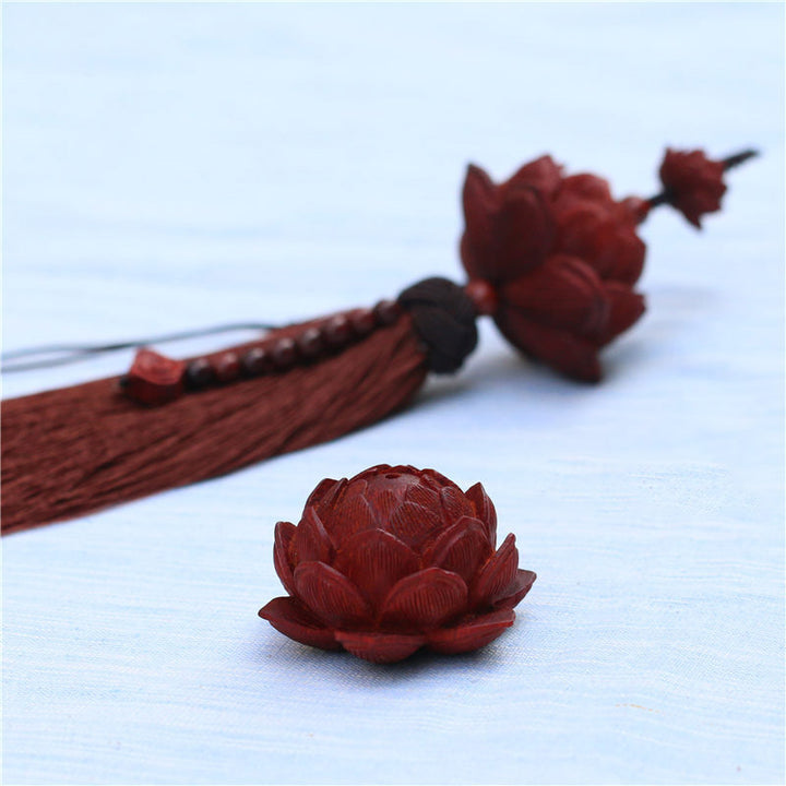 Buddha Stones tibétaines à petites feuilles en bois de santal rouge, lotus, protection de la chance, décoration à pompon - image 11