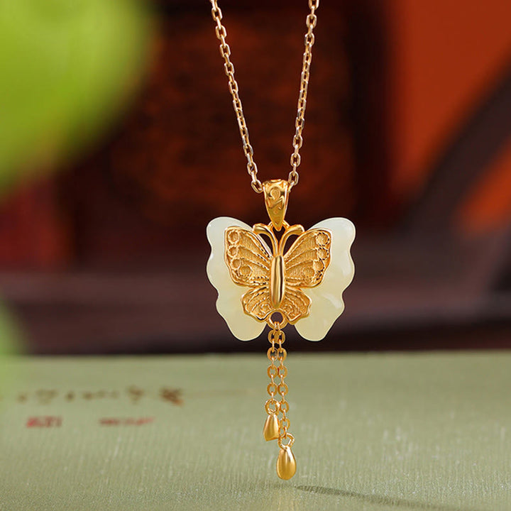 Collier pendentif bénédiction papillon en jade blanc Hetian plaqué or en argent sterling 925 Buddha Stones