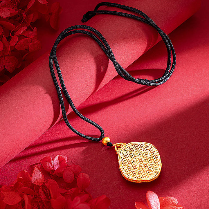 Collier pendentif en cuivre avec Buddha Stones et fleur d'amour et cœur