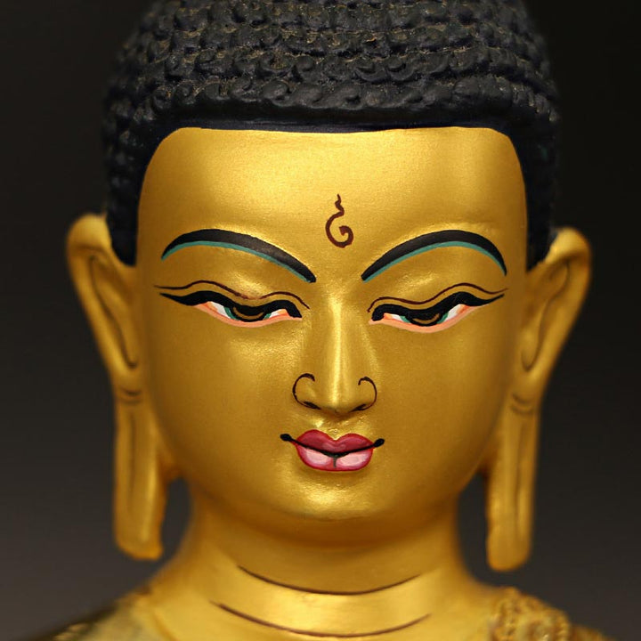 Statue de Bouddha Shakyamuni en cuivre plaqué or pour décoration de la médecine et de la compassion