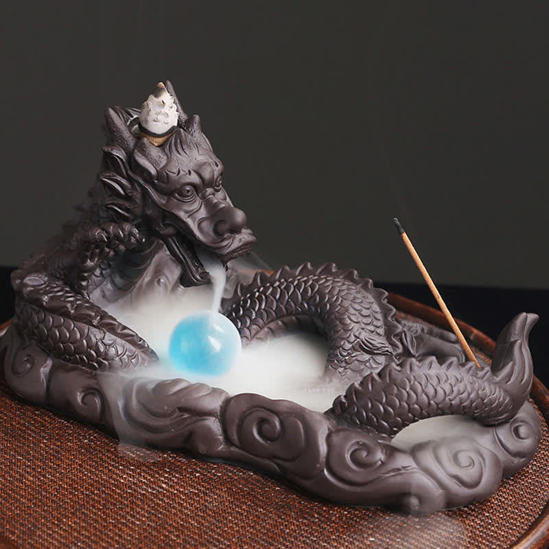 Brûleur d'encens de protection de fleur de dragon jouant à la balle