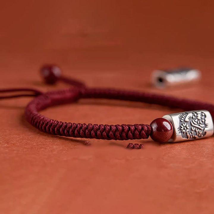 Bracelet en argent Buddha Stones 925 avec 12 signes du zodiaque chinois et cinabre