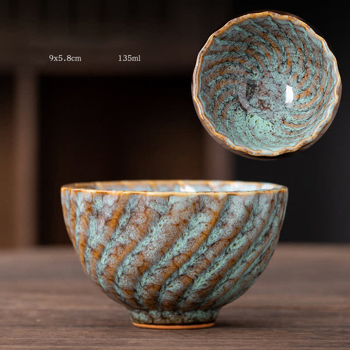Tasse à thé en céramique à motif de fleurs de pêcher avec Buddha Stones