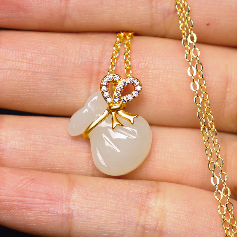 Collier pendentif porte-bonheur en jade blanc naturel Hetian Buddha Stones