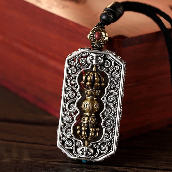 Collier pendentif en corde de pureté Buddha Stones tibétaines Om Mani Padme Hum sculptées Dorje Vajra motif lotus rotatif