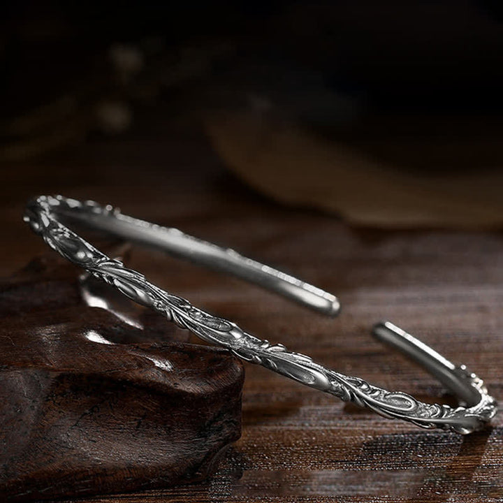 Bracelet de protection gravé à la main en argent sterling 925 Buddha Stones