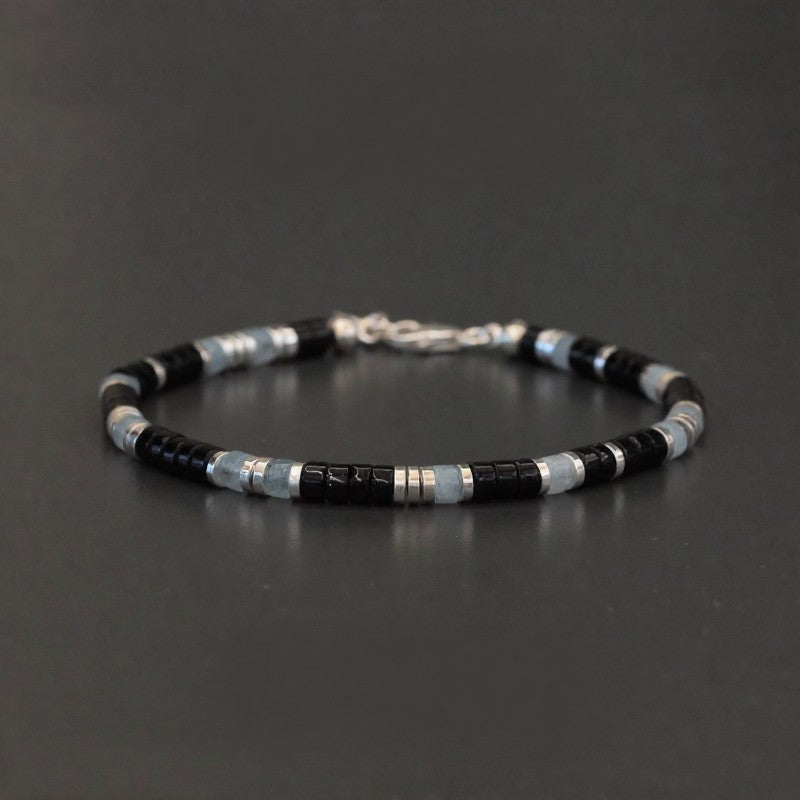 Buddha Stones Bracelet extensible de protection en perles d'onyx noir et de calcédoine bleue - Calcédoine bleue et onyx noir (Tour de poignet : 16–18 cm) - image 0