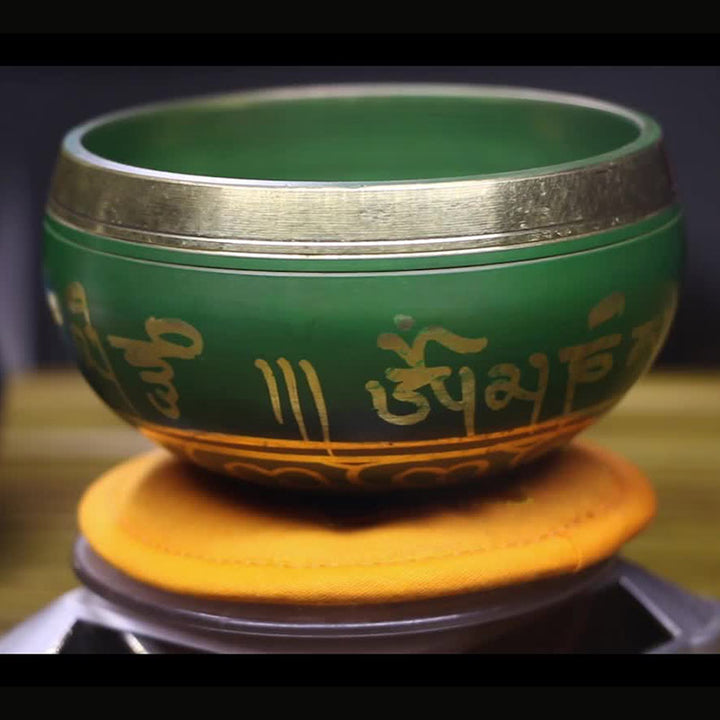 Bol de méditation tibétain en Buddha Stones fabriqué à la main pour la guérison et la protection de la pleine conscience Ensemble de bols chantants - Vert - 3,74 po (9,5 CM) - image 5